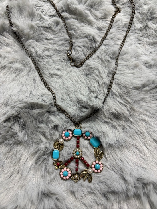 Jewelry - Boho Peace Sign Pendant Necklace in Turquoise & Pink -
